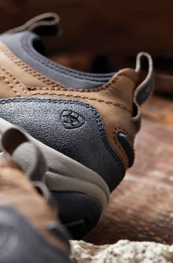 ARIAT ® Ladies’ Terrain Ease H2O Boots Oily Distressed Brown Hot