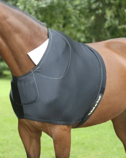 BACK ON TRACK BOT LL Back on Track® Therapeutic Equine Shoulder Guard with Pads Black