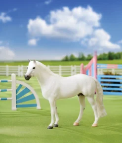 REEVES INTERNATIONAL Breyer® Traditional® Snowman Clearance