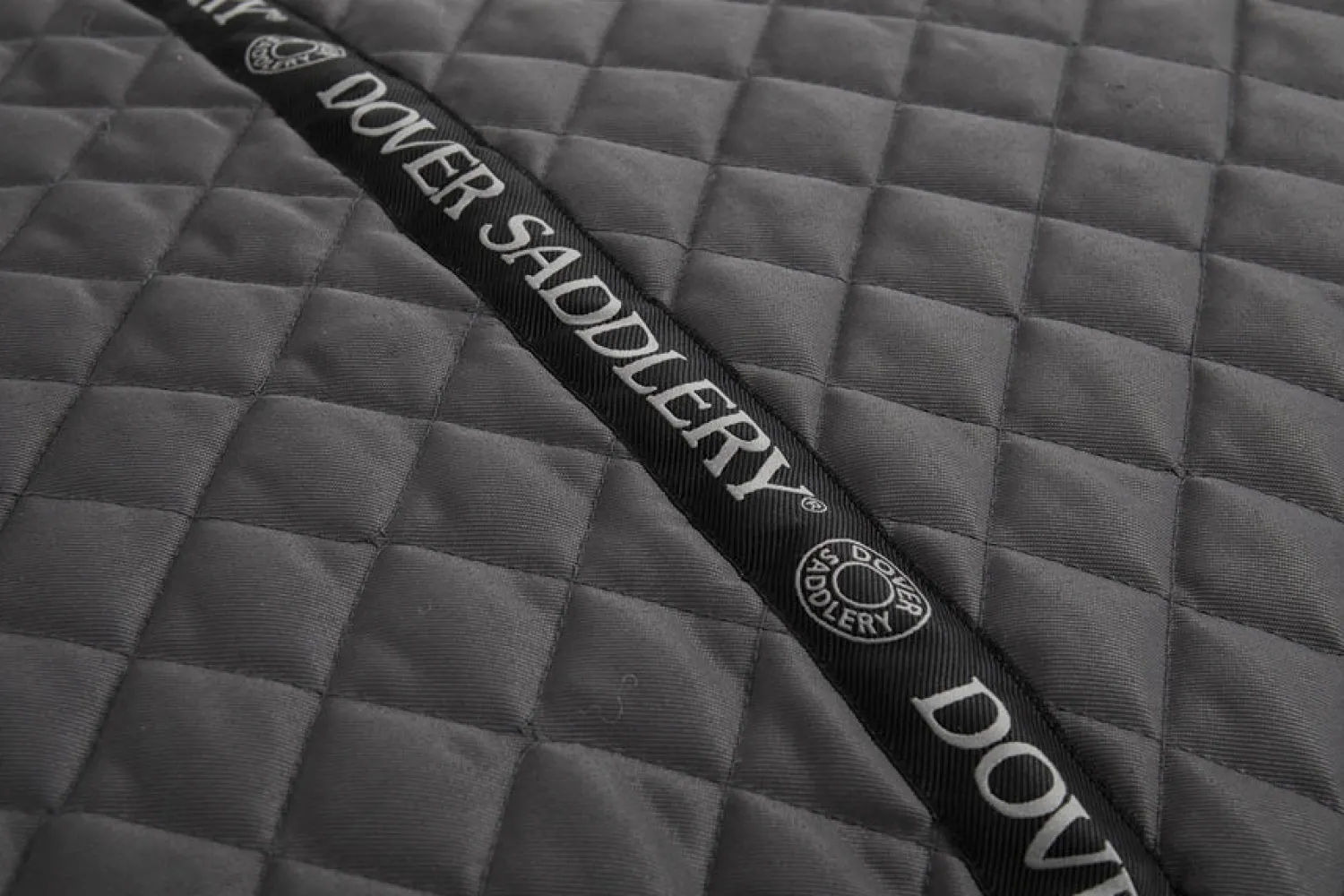 MS GUNGUN TEXTILES Dover Dog Barn Bed Cover Grey Outlet