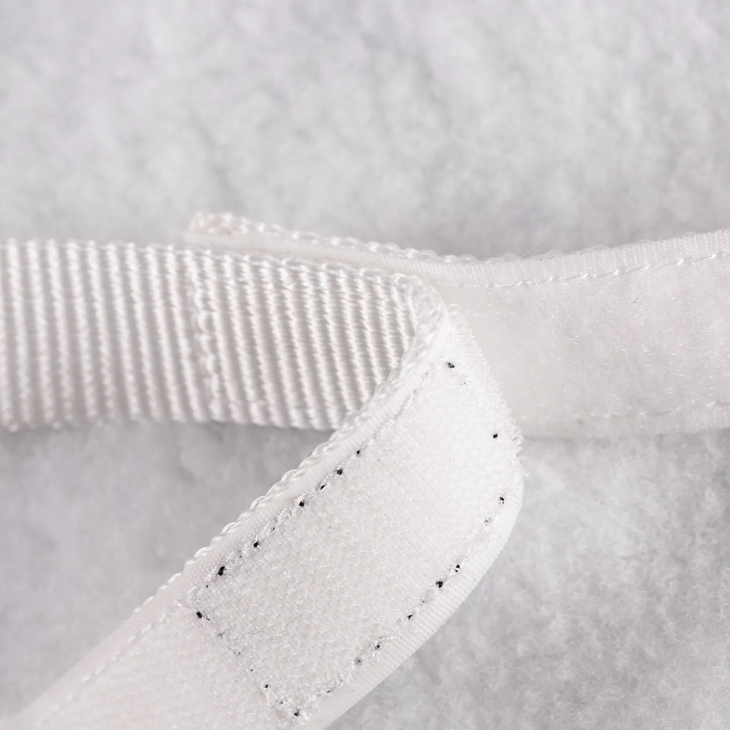 EQUINAVIA Eidsvoll Classic Fleece Show Pad White Online