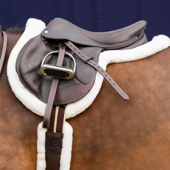 EQUINAVIA Eidsvoll Ultra Fleece Trimmed Show Pad White