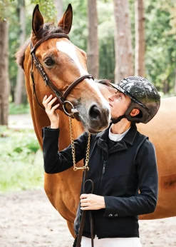 FREEJUMP ® Adults’ Airbag Vest* Black Best