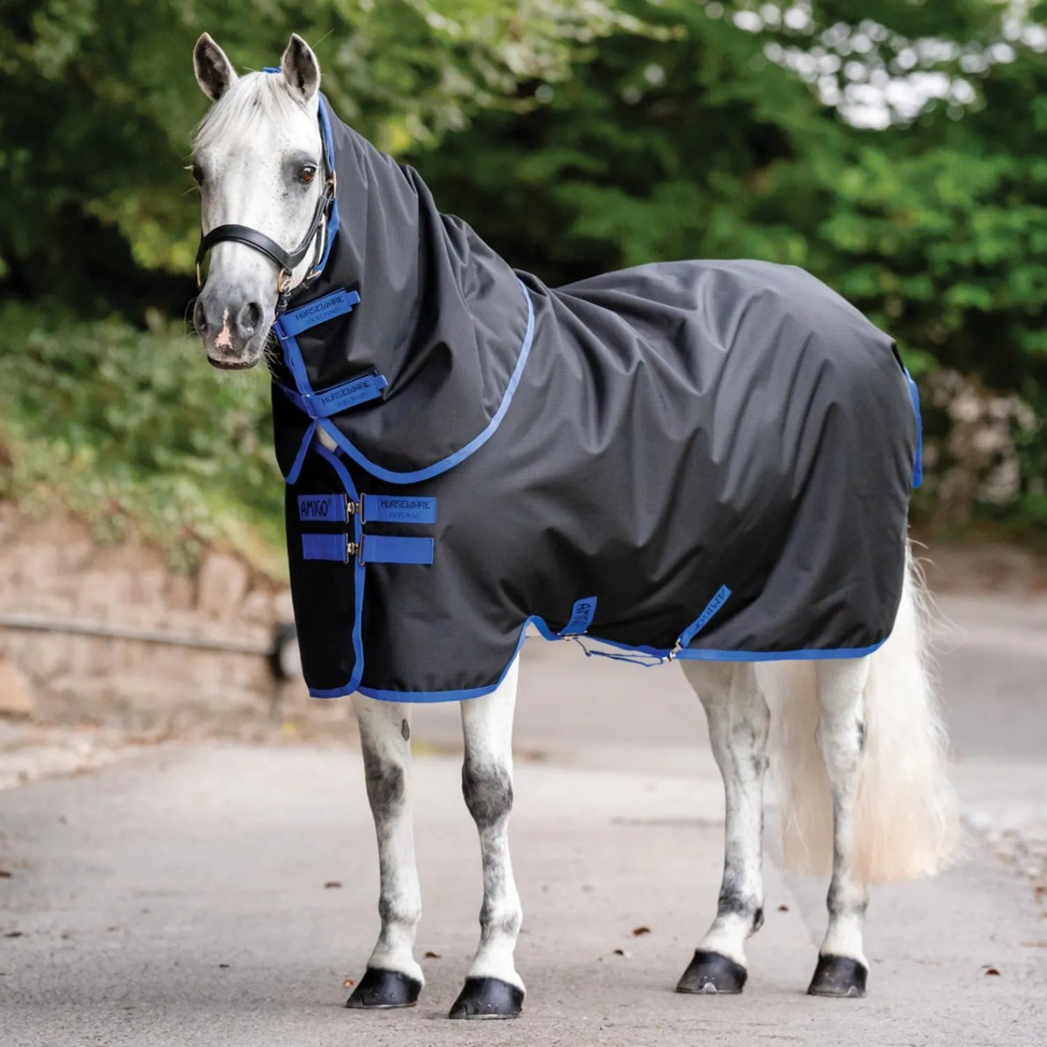 HORSEWARE ® Ireland Amigo® Ripstop 900D Plus Pony Turnout Sheet Black/Classic Blue Best
