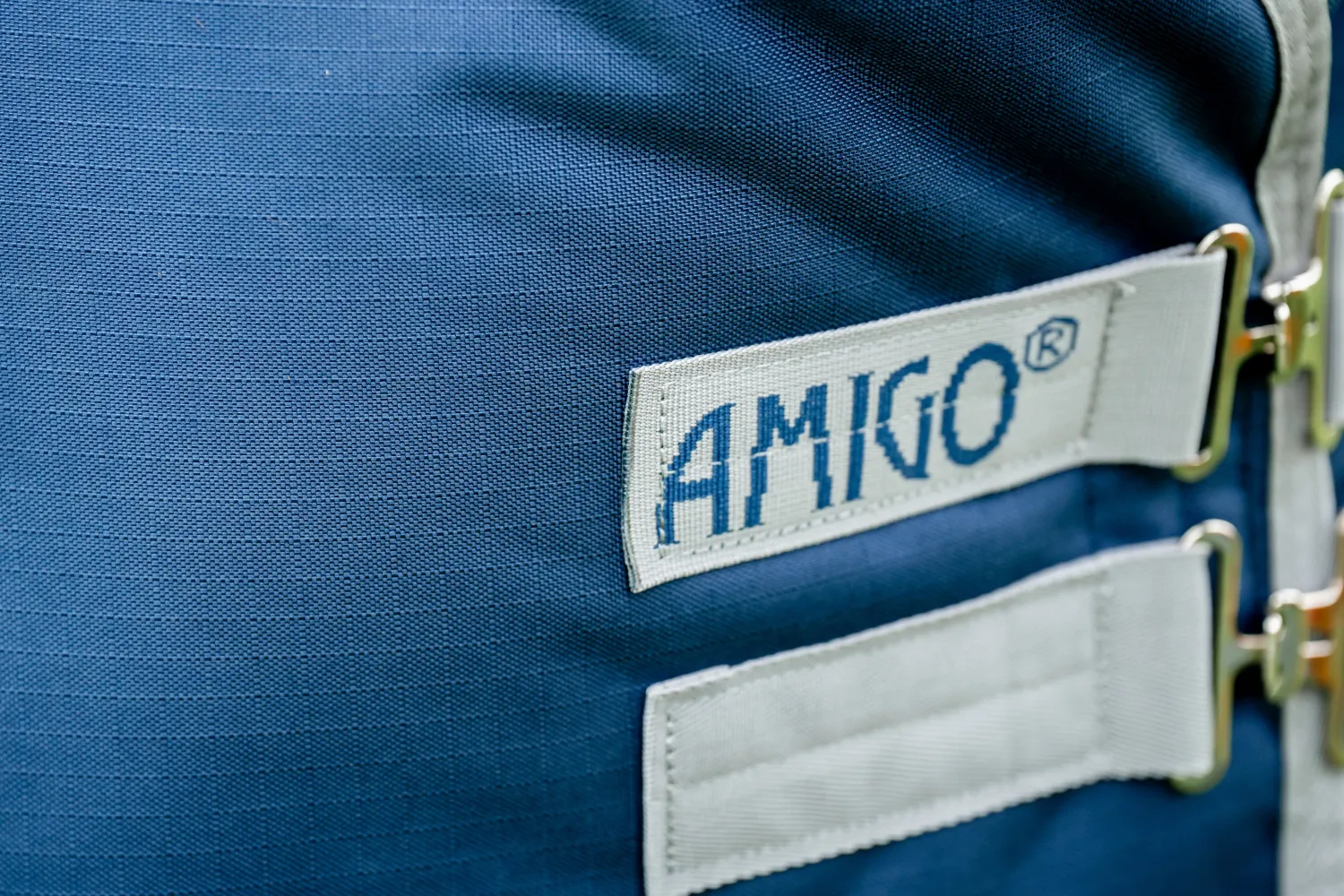 HORSEWARE ® Ireland Amigo® Ripstop 900D 100 Gram Standard Neck Turnout Discount