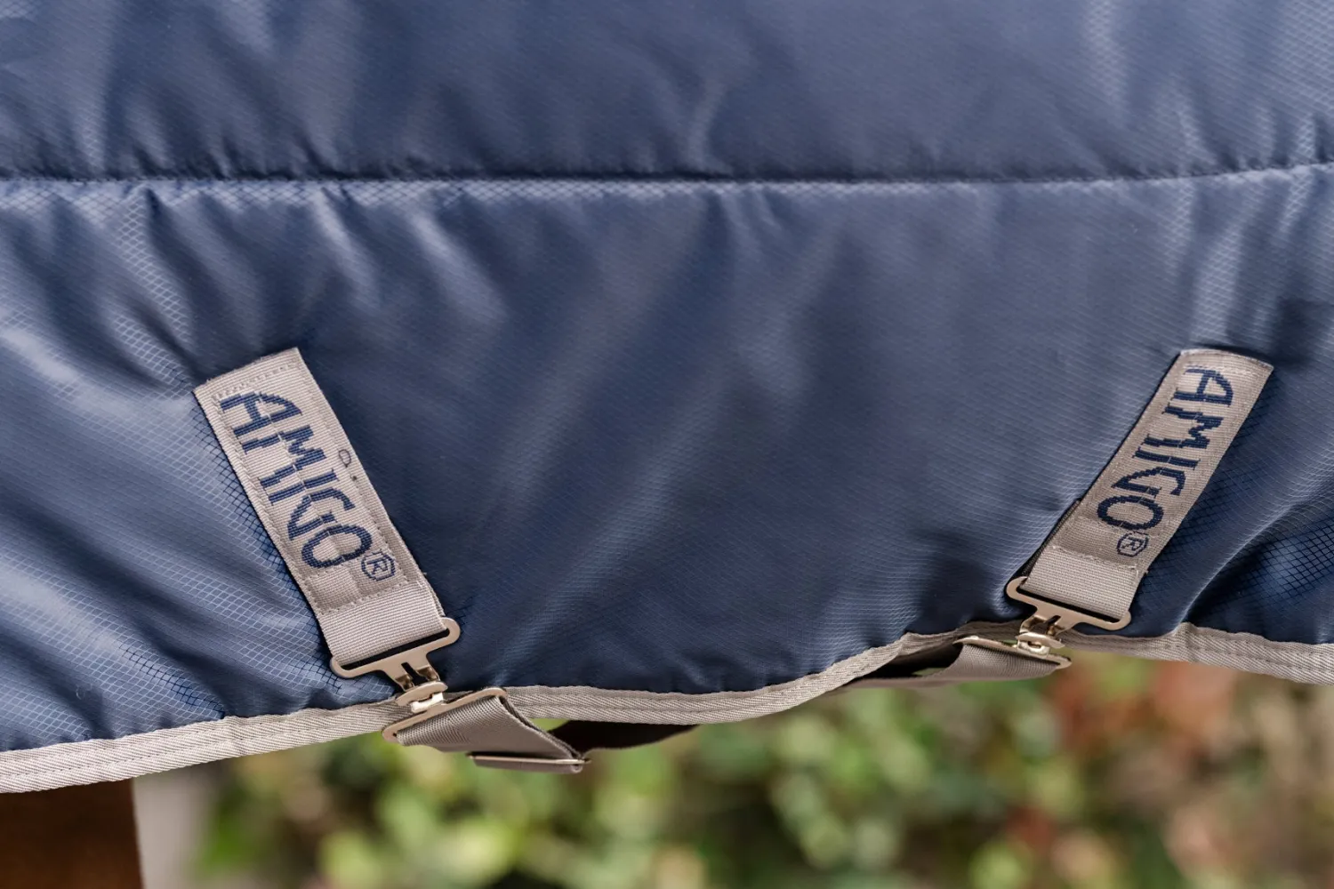 HORSEWARE ® Ireland Amigo® Ripstop Insulator Pony Stable Blanket - 100G Navy/Titanium Grey