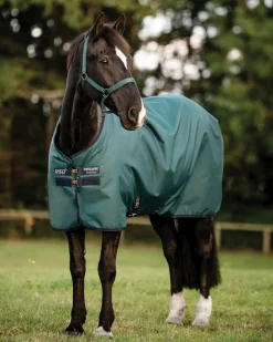 HORSEWARE ® Ireland Amigo® Ripstop 900D 100 Gram Standard Neck Turnout Discount