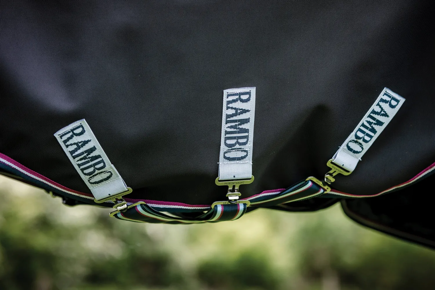 HORSEWARE ® Ireland Rambo® Supreme Medium-Weight Vari-Layer® Turnout Blanket Navy/Burgundy/Dusty Blue New