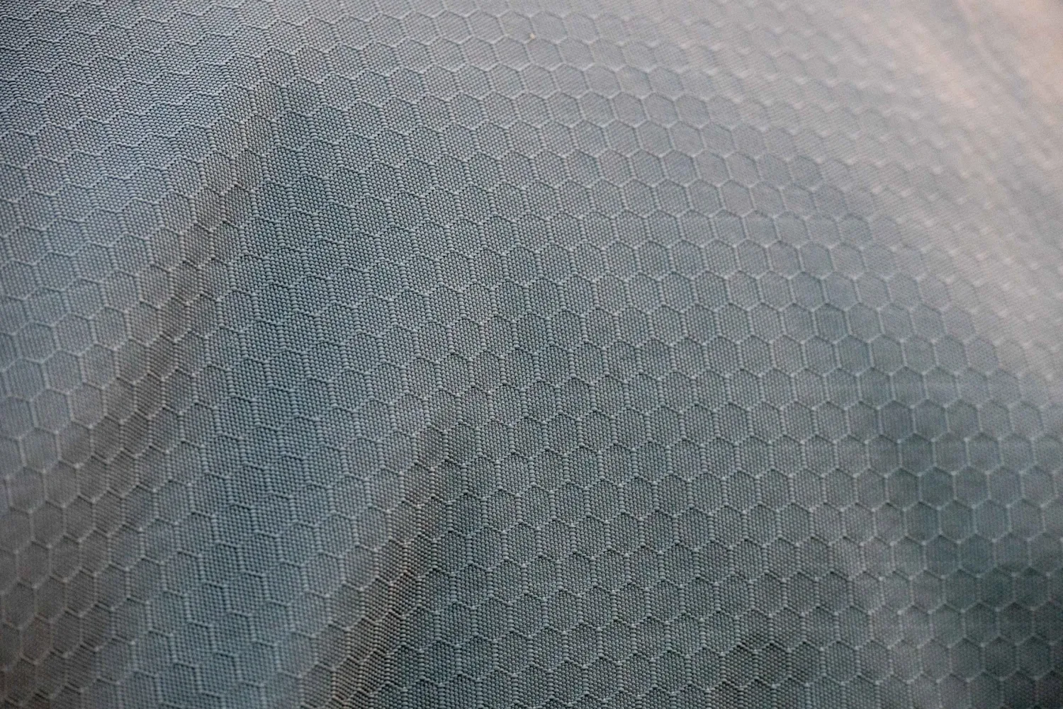 HORSEWARE ® Ireland Rhino® Plus HexStop Vari-Layer® 250 Gram Medium-Weight Turnout Blanket Grey/Indigo/Navy Outlet