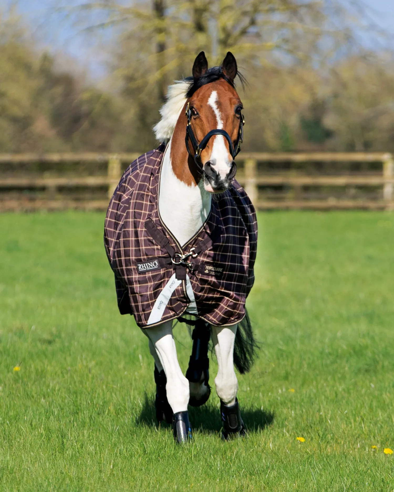 HORSEWARE ® Ireland Rhino® Wug Lite Turnout - 100 grams