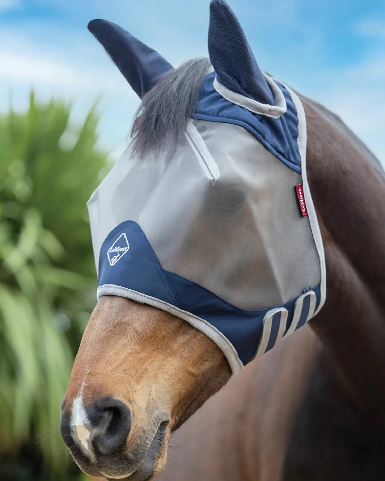 HORSE HEALTH TRADE LeMieux® ArmourShield Pro Fly Mask with Ears Clearance