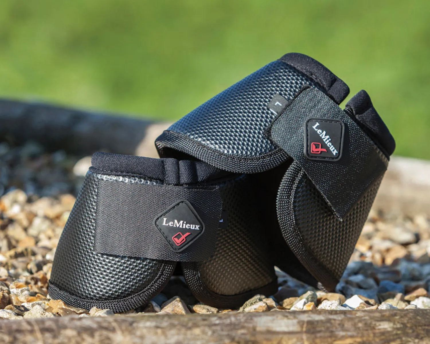 HORSE HEALTH TRADE LeMieux® Ballistic Overreach Boots Black Best