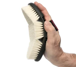 HORSE HEALTH TRADE LeMieux® Flexi Goat Hair Body Brush Best