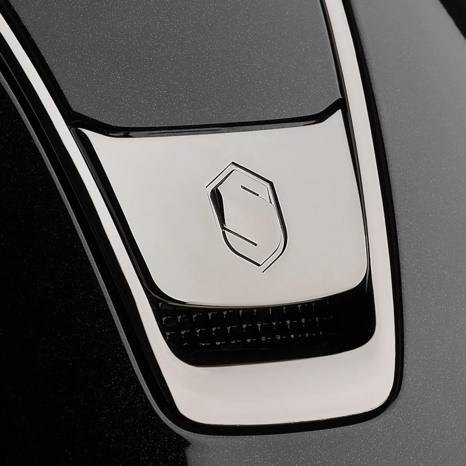 SAMSHIELD Miss Shield 2.0 Shadow Glossy Helmet Black Sale