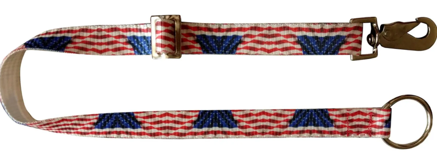 SHILOH STABLES TACK Showman® Print Nylon Adjustable Bucket Hanger