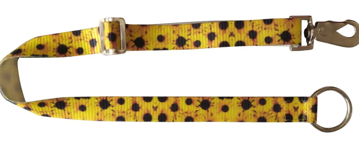 SHILOH STABLES TACK Showman® Print Nylon Adjustable Bucket Hanger