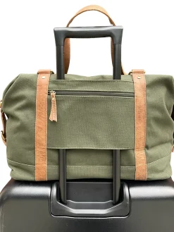 TUCKER TWEED EQUSTRN Tucker Tweed Equestrian™ Barn Duffle Outlet